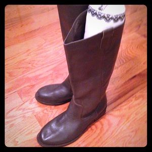 🎉Kenneth Cole Knee-High Boots